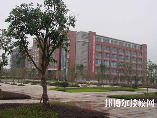武漢鐵路橋梁職業(yè)學(xué)院2020年報(bào)名條件、招生要求、招生對(duì)象