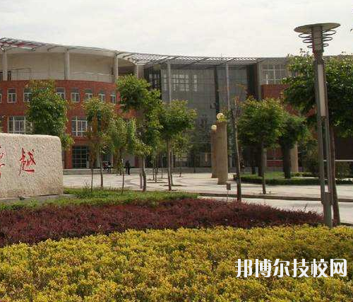 洛川職業(yè)中等專業(yè)學(xué)校2020年報(bào)名條件、招生要求、招生對(duì)象