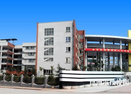 重慶龍門浩職業(yè)中學校怎么樣、好不好