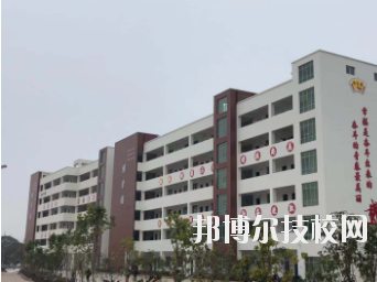 贛州理工學(xué)校2020年報名條件、招生要求、招生對象