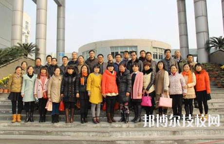 萍鄉(xiāng)湘東職業(yè)中等專業(yè)學(xué)校2020年報名條件、招生要求、招生對象 