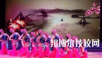 華亭職業(yè)教育中心2020年學(xué)費(fèi)、收費(fèi)多少