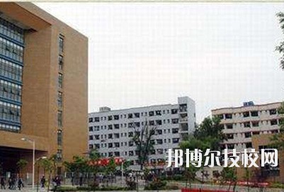 貴陽交通學(xué)校2020年報名條件、招生要求、招生對象