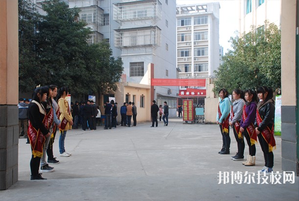 江西電子工業(yè)中等專業(yè)學校2020年報名條件、招生要求、招生對象