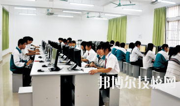 景泰縣京華職業(yè)中學(xué)2020年學(xué)費(fèi)、收費(fèi)多少