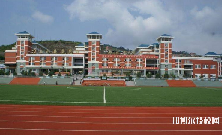 重慶忠縣職業(yè)教育中心學校怎么樣、好不好