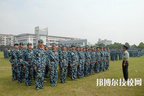 四川機(jī)電高級(jí)技術(shù)學(xué)校2020年報(bào)名條件、招生要求、招生對(duì)象