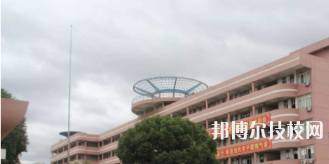 靈山第二職業(yè)技術(shù)學(xué)校2020年報名條件、招生要求、招生對象