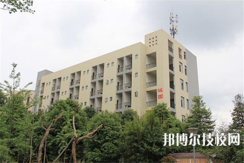 天府成人中等專業(yè)學(xué)校2020年報(bào)名條件、招生要求、招生對(duì)象