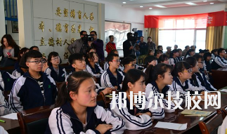 蘭州旅游職業(yè)學(xué)校2020年報(bào)名條件、招生要求、招生對(duì)象