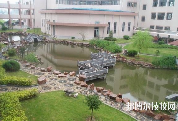 海鹽縣商貿(mào)學(xué)校2020年報(bào)名條件、招生要求、招生對象