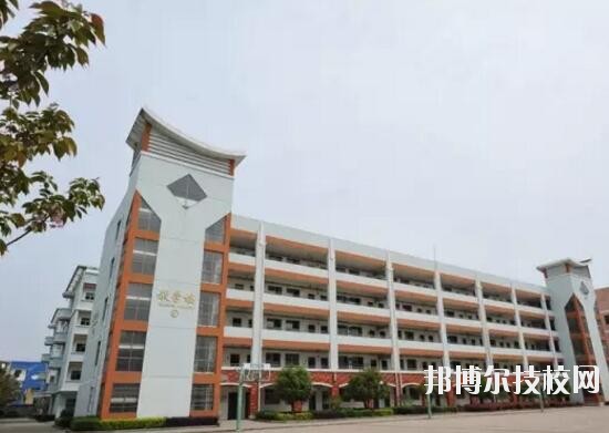 義烏城鎮(zhèn)職業(yè)技術(shù)學(xué)校2020年報(bào)名條件、招生要求、招生對象