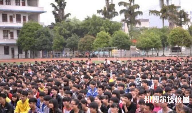 荔波職業(yè)高級(jí)中學(xué)2020年報(bào)名條件、招生要求、招生對(duì)象