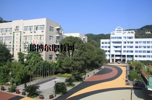 溫州華僑職業(yè)中等專業(yè)學(xué)校怎么樣、好不好