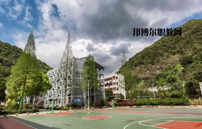 永嘉縣職業(yè)中學2020年報名條件、招生要求、招生對象