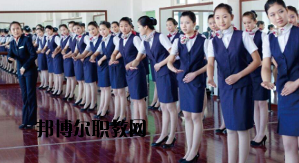 平?jīng)龊嗤殬I(yè)技術(shù)學(xué)校2020年報名條件、招生要求、招生對象