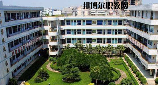 龍港第二職業(yè)學(xué)校怎么樣，好不好