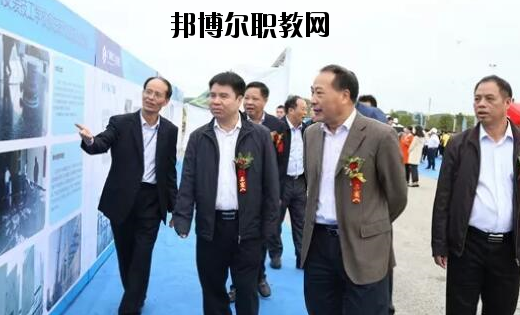 廣西建工建筑安裝技工學(xué)校2020年報名條件、招生要求、招生對象