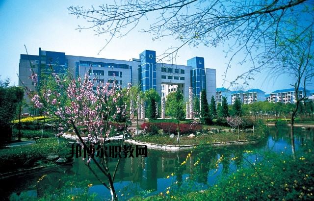 通山職教中心2020年報名條件、招生要求、招生對象