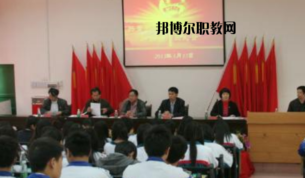 廣東工業(yè)高級(jí)技工學(xué)校怎么樣、好不好