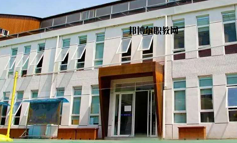 西安華樂藝術(shù)職業(yè)學(xué)校2020年報名條件、招生要求、招生對象