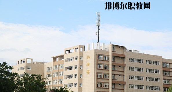 西安培華學(xué)院附屬職業(yè)中等專業(yè)學(xué)校2020年報(bào)名條件、招生要求、招生對(duì)象