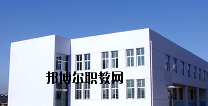 甘肅煤炭工業(yè)技工學(xué)校2020年報(bào)名條件、招生要求、招生對(duì)象