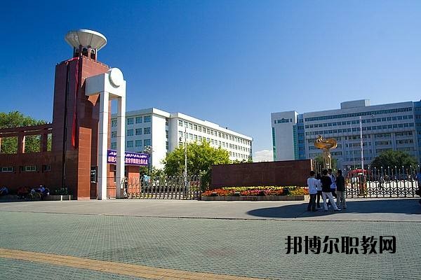 黃梅理工學(xué)校2020年報(bào)名條件、招生要求、招生對(duì)象