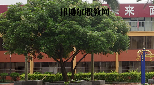 北流現(xiàn)代財經(jīng)職業(yè)技術學校網(wǎng)站網(wǎng)址