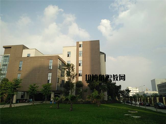 四川省自貢倍樂(lè)職業(yè)技術(shù)學(xué)校2020年報(bào)名條件、招生要求、招生對(duì)象