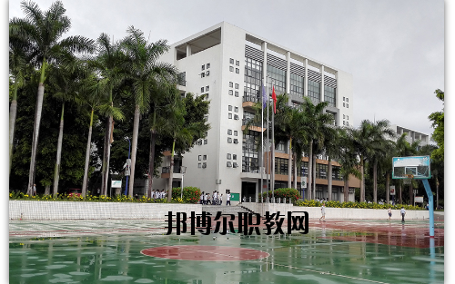 東莞電子科技學校2020年報名條件、招生要求、招生對象