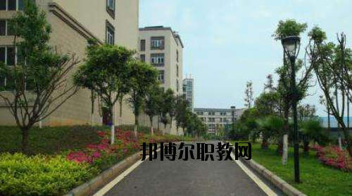 廣東江門中醫(yī)藥學(xué)校2020年報名條件、招生要求、招生對象