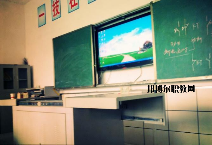 四川省隆昌縣城關職業(yè)中學2020年報名條件、招生要求、招生對象
