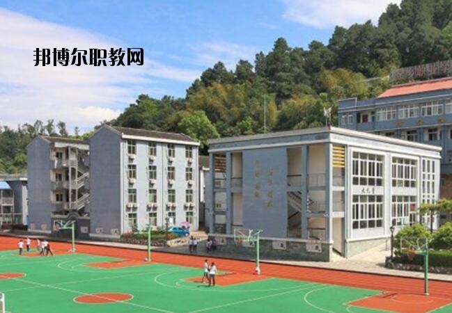 蒼南縣金鄉(xiāng)職業(yè)學(xué)校2020年報(bào)名條件、招生要求、招生對象