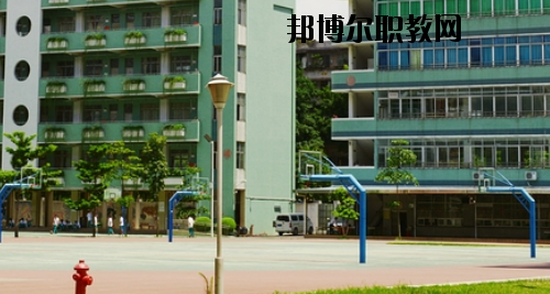 佛山華材職業(yè)技術(shù)學(xué)校2020年報(bào)名條件、招生要求、招生對(duì)象