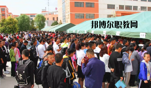武威涼州區(qū)職業(yè)中等專業(yè)學(xué)校2020年報(bào)名條件、招生要求、招生對(duì)象