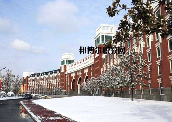 南通體臣衛(wèi)生學(xué)校2020年報名條件、招生要求、招生對象