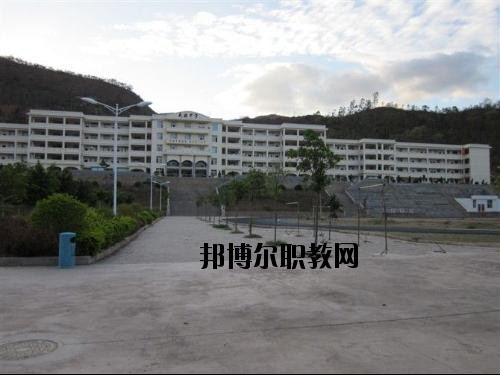 保山隆陽區(qū)職業(yè)技術(shù)學校怎么樣、好不好