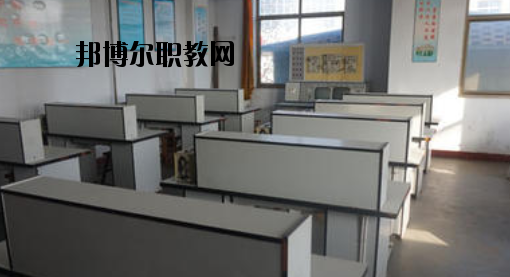 保定富昌中專學(xué)校2020年報(bào)名條件、招生要求、招生對(duì)象 