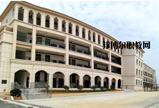 德安中等職業(yè)技術(shù)學(xué)校2020年報名條件、招生要求、招生對象