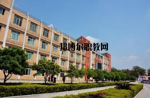 宜賓遠(yuǎn)大職業(yè)技術(shù)學(xué)校2020年報名條件、招生要求、招生對象