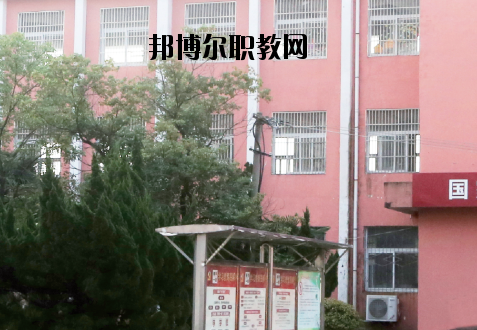 合肥商貿(mào)科技學(xué)校2020年報(bào)名條件、招生要求、招生對(duì)象 