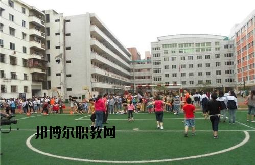 三臺縣文武職業(yè)技術(shù)學(xué)校2020年報名條件、招生要求、招生對象