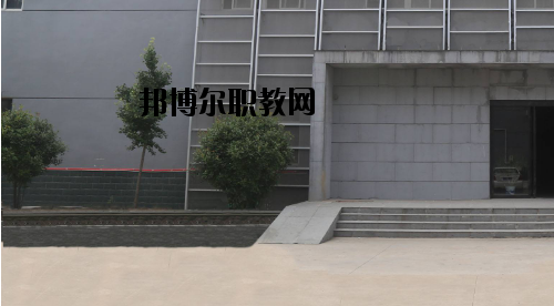 許昌職業(yè)技術(shù)學(xué)院附屬中專2021年報名條件、招生要求、招生對象