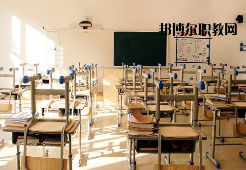 寧波東坤職業(yè)高級中學(xué)2020年報(bào)名條件、招生要求、招生對象