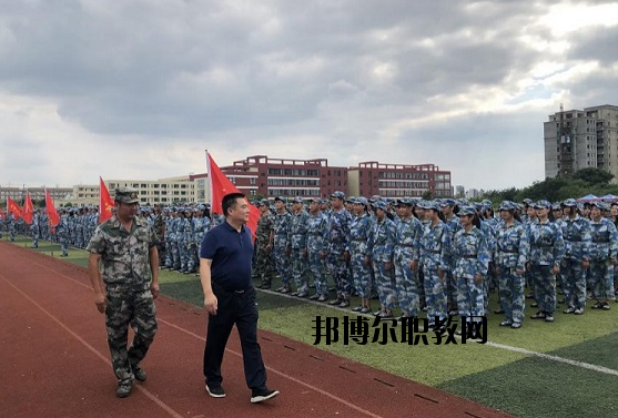 合肥高新科技學(xué)校2020年報名條件、招生要求、招生對象