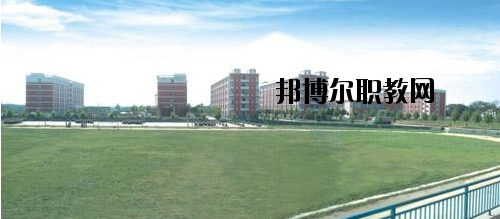 鄭州信息工程學(xué)校2021年報名條件、招生要求、招生對象