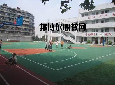 成都武侯高新職業(yè)技術(shù)學(xué)校怎么樣、好不好