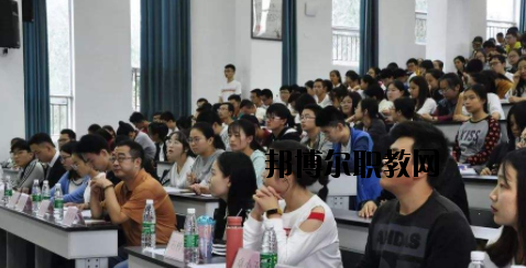 來賓衛(wèi)生學(xué)校怎么樣、好不好