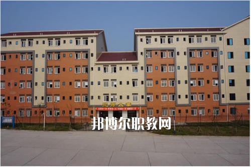 瀘州交通技工學(xué)校2020年報(bào)名條件、招生要求、招生對(duì)象